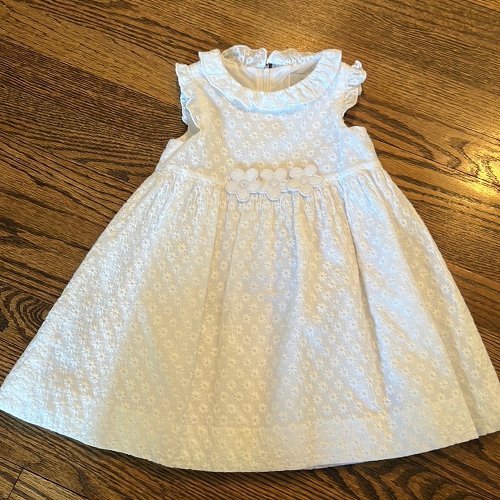 Florence Eiseman White embroidered flower dress, size 3T